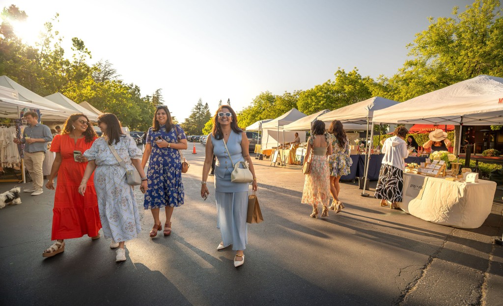 Yountville Twilight Market 2025. The Estate Yountville Photo
