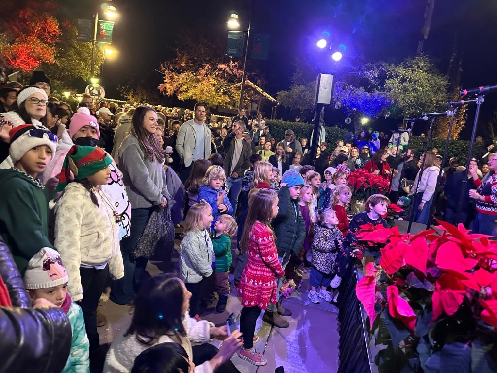 More than 1000 attendees filled the Yountville Community Center Plaza for the tree lighting. Lisa Adams Walter photo