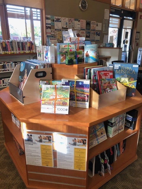 Library of Things. Myrna David photo