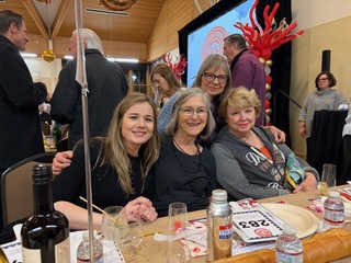 Lucy, Julie, Sharon and Pam enjoying the Yountville Molly’s Angels Crab Feed. Susan Wiechers photo