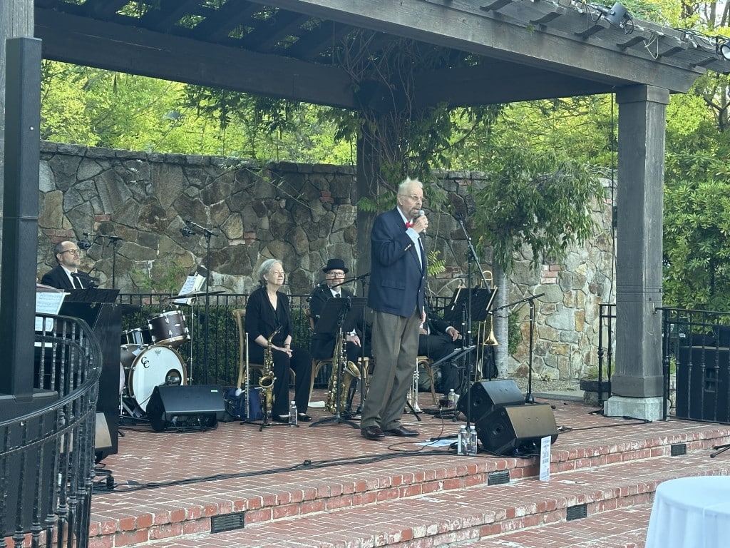Veteran Richard Fey sang at the "My Way" event on Aug. 13. Lisa Adams Walter photo